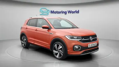 Used VW T-Cross R-line 110 HP (80 kW) 2023 Orange SUV
