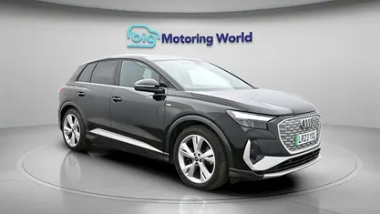 Used Audi Q4 e-tron S-Line 125 kW (170 HP) 2022 Black SUV
