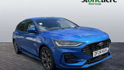 Used Ford Focus ST-Line 155 HP (114 kW) 2024 Blue Hatchback