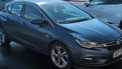 Used Vauxhall Astra SRi 150 HP (110 kW) 2019 Hatchback