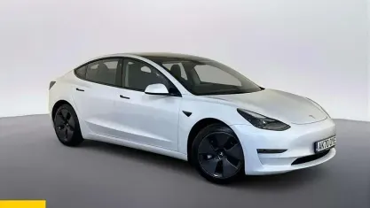 Używany Tesla Model 3 Long Range AWD 258 kW (351 KM) 2023 Sedan/Limuzyna
