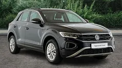 Black Used 2023 VW T-Roc Life SUV | £19,690 (Fair price)
