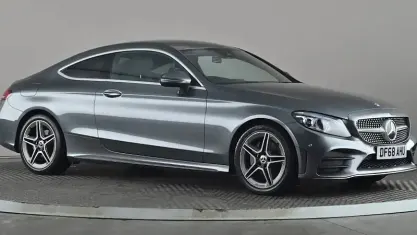 Begagnad Mercedes C200 AMG Line Premium 184 HK (135 kW) 2020 Sportkupé