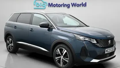 Used Peugeot 5008 GT 131 HP (96 kW) 2023 Blue SUV