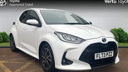 Used Toyota Yaris Hybrid Design 116 HP (85 kW) 2025 Hatchback