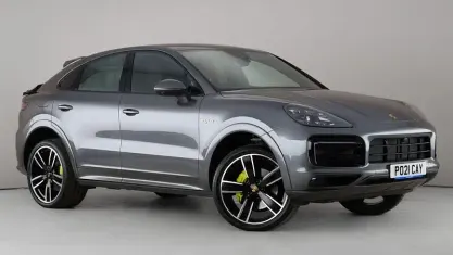 Used Porsche Cayenne 462 HP (339 kW) 2021 Grey SUV