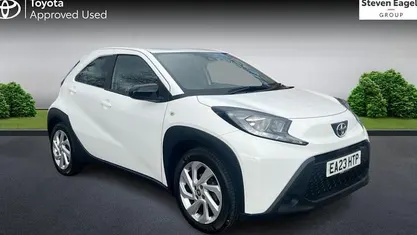 Used Toyota Aygo X PURE 72 HP (52 kW) 2025 SUV
