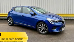 Used 2022 Renault Clio V Iconic Hatchback | £12,195 (Fair price)