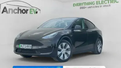 Used Tesla Model Y Standard Range 219 kW (299 HP) 2024 SUV