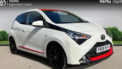 Used Toyota Aygo x-press 69 HP (50 kW) 2019 Hatchback