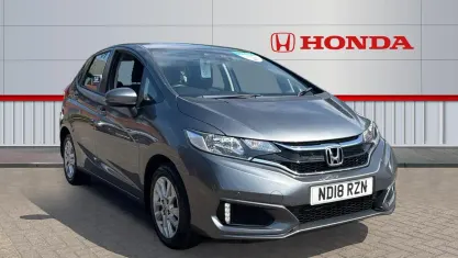 Used Honda Jazz SE 102 HP (75 kW) 2018 Grey Hatchback