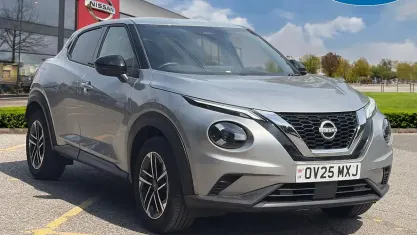 Used Nissan Juke N-Connecta 114 HP (83 kW) 2025 Silver SUV
