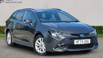 Used Toyota Corolla 140 HP (102 kW) 2025 Grey Estate