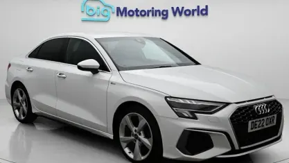 Usado Audi A3 S-Line 110 HP (80 kW) 2024 Sedan