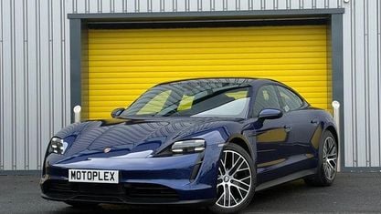 Begagnad Porsche Taycan 350 kW (476 HK) 2023 Sedan