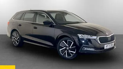 Used Skoda Octavia SE L 204 HP (150 kW) 2021 Estate