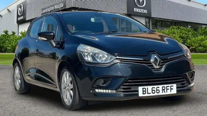 Used Renault Clio Dynamique 75 HP (55 kW) 2018 Hatchback