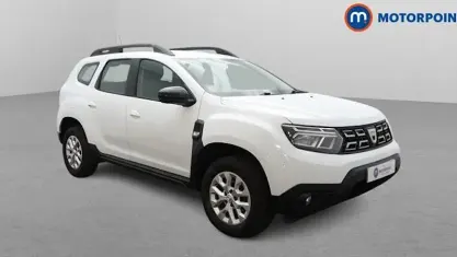 Used Dacia Duster Comfort 91 HP (66 kW) 2022 White SUV