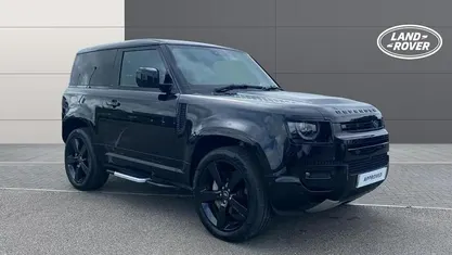 Used Land Rover Defender HSE Dynamic 300 HP (220 kW) 2023 SUV