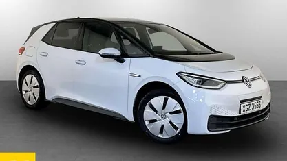 White Used 2022 VW ID.3 Pro Hatchback | £11,395 (Fair price)