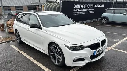 White Used 2018 BMW 320 M Sport Estate | £12,990 (Fair price)