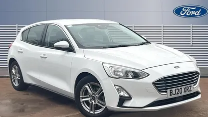 Used Ford Focus Zetec 125 HP (91 kW) 2020 White Hatchback