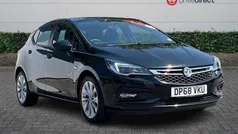 Black Used 2018 Vauxhall Astra Design Edition Hatchback | £6,250 (Fair price)