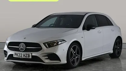 Used Mercedes A180 Executive 136 HP (100 kW) 2022 White Hatchback