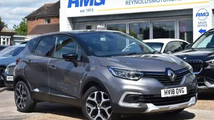 Used Renault Captur Signature 90 HP (66 kW) 2018 Grey SUV
