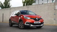 Ivory with diamond black roof Used 2018 Renault Captur GT-Line SUV | £8,840 (Fair price)
