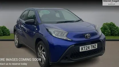 Used Toyota Aygo X PURE 72 HP (52 kW) 2025 SUV