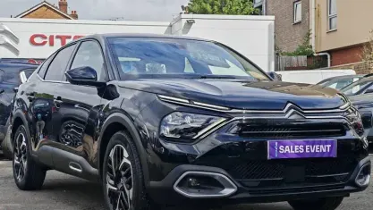 Usado Citroën C4 X PureTech 131 HP (96 kW) 2024 Preto SUV