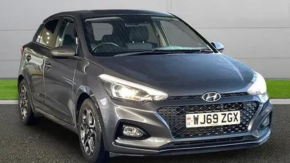 Grey Used 2020 Hyundai i20 Premium Hatchback | £12,595 (Good price)