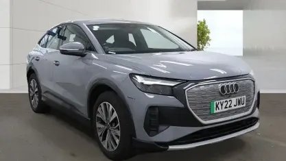 Used Audi Q4 Sportback e-tron Sport 125 kW (170 HP) 2022 Grey SUV