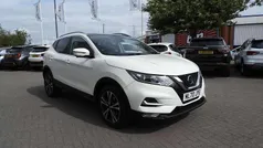 White Used 2020 Nissan Qashqai N-Connecta SUV | £15,995 (Fair price)