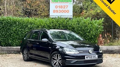Black Used 2018 VW Golf VII SE Estate | £8,199 (Fair price)