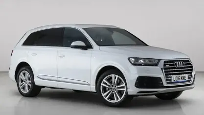 Used Audi Q7 S-Line 218 HP (160 kW) 2016 White SUV