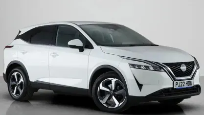 Used Nissan Qashqai N-Connecta 158 HP (116 kW) 2022 White SUV