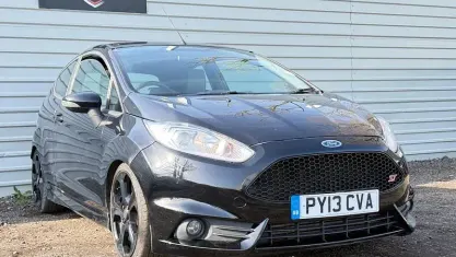 Usado Ford Fiesta ST 182 CV (133 kW) 2017 Utilitario