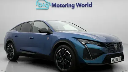Second-hand Peugeot 408 GT 131 CP (96 kW) 2024 Albastru SUV