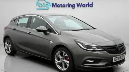 Used Vauxhall Astra SRi 105 HP (77 kW) 2019 Grey Hatchback