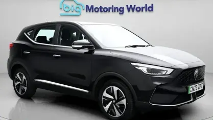 Begagnad MG ZS SE 114 kW (156 HK) 2023 SUV