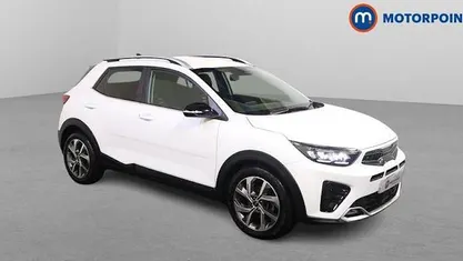 Used Kia Stonic GT-Line 120 HP (88 kW) 2022 White SUV