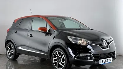 Used Renault Captur Dynamique 90 HP (66 kW) 2016 SUV