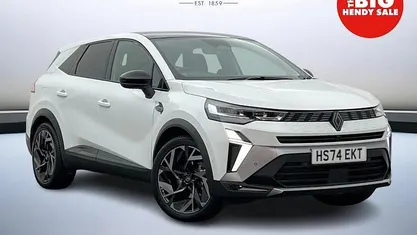 White Used 2025 Renault Symbioz Iconic Esprit Alpine SUV | £21,999 (Good price)