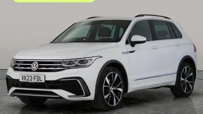 Usado VW Tiguan R-line 150 HP (110 kW) 2023 Branco SUV