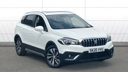 Used Suzuki SX4 SZ5 140 HP (102 kW) 2019 White Hatchback