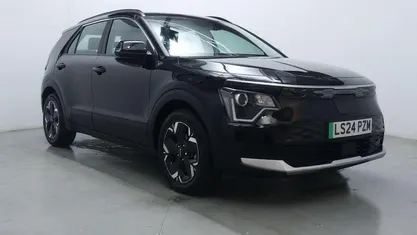 Used Kia Niro 150 kW (204 HP) 2025 SUV