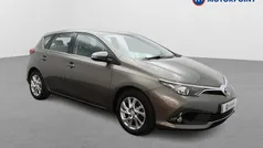 Brown Used 2016 Toyota Auris Business Edition Hatchback | £9,699 (Fair price)
