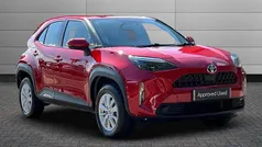 Red Used 2023 Toyota Yaris Cross SUV | £21,995 (Fair price)